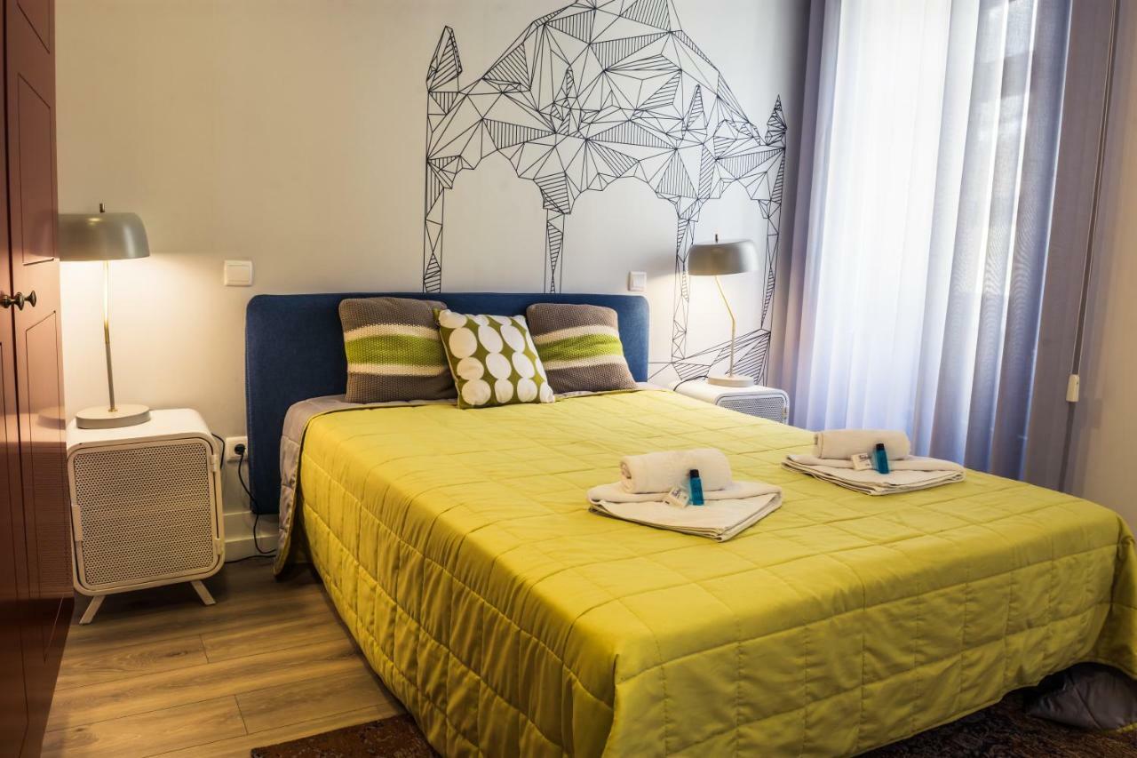 In Barcelos Hostel & Guest House Bagian luar foto