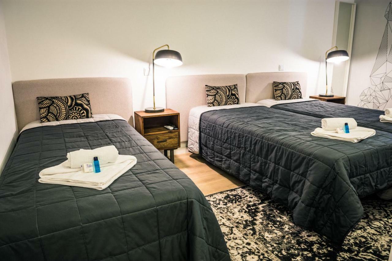 In Barcelos Hostel & Guest House Bagian luar foto