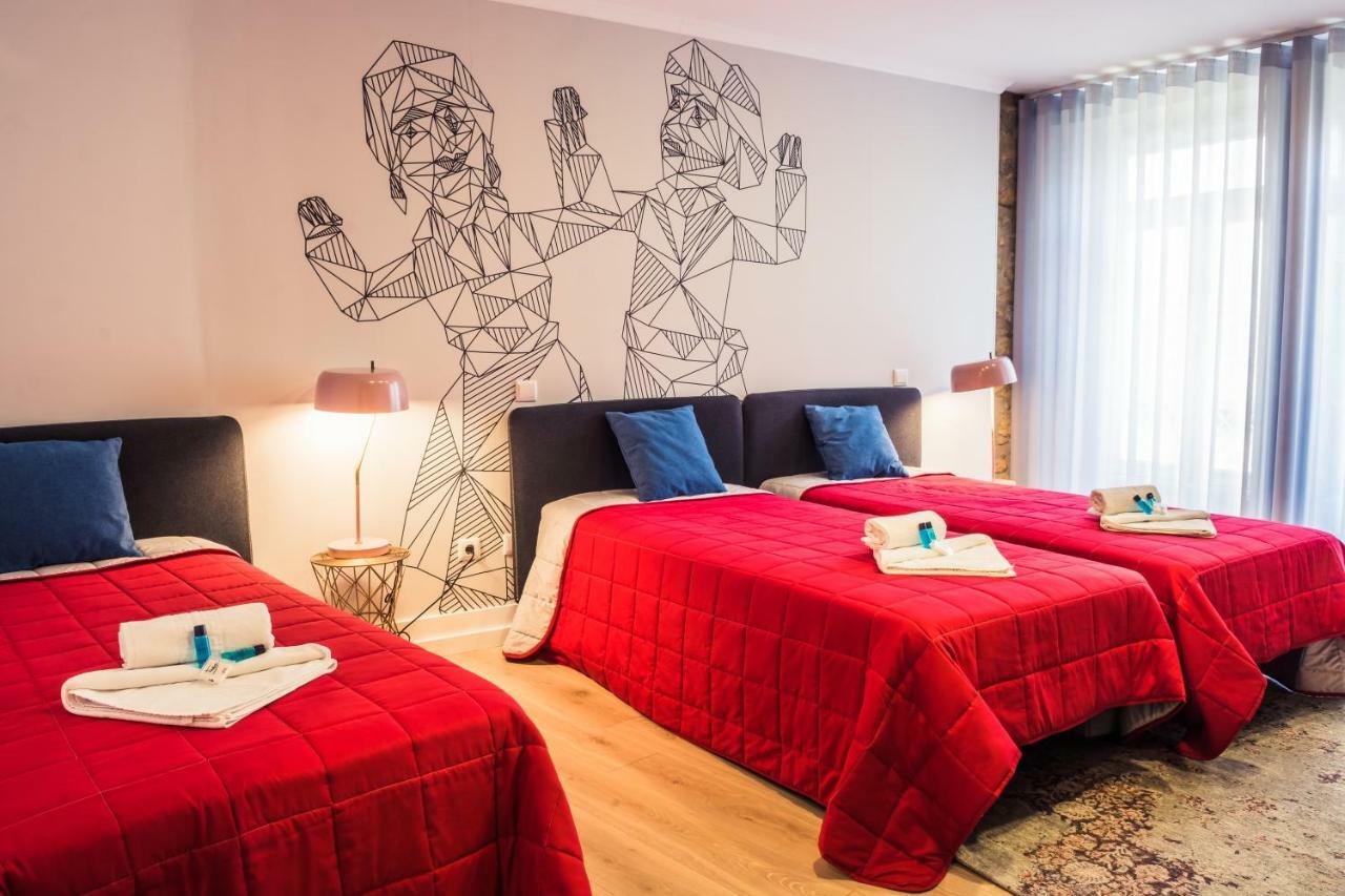 In Barcelos Hostel & Guest House Bagian luar foto