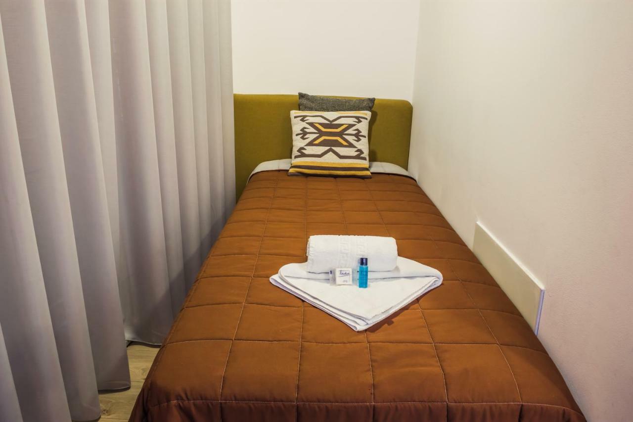 In Barcelos Hostel & Guest House Bagian luar foto